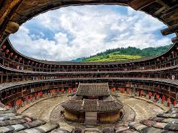 2-Day Xiamen & Tulou Tour: From Island Charm to Hakka Heritage