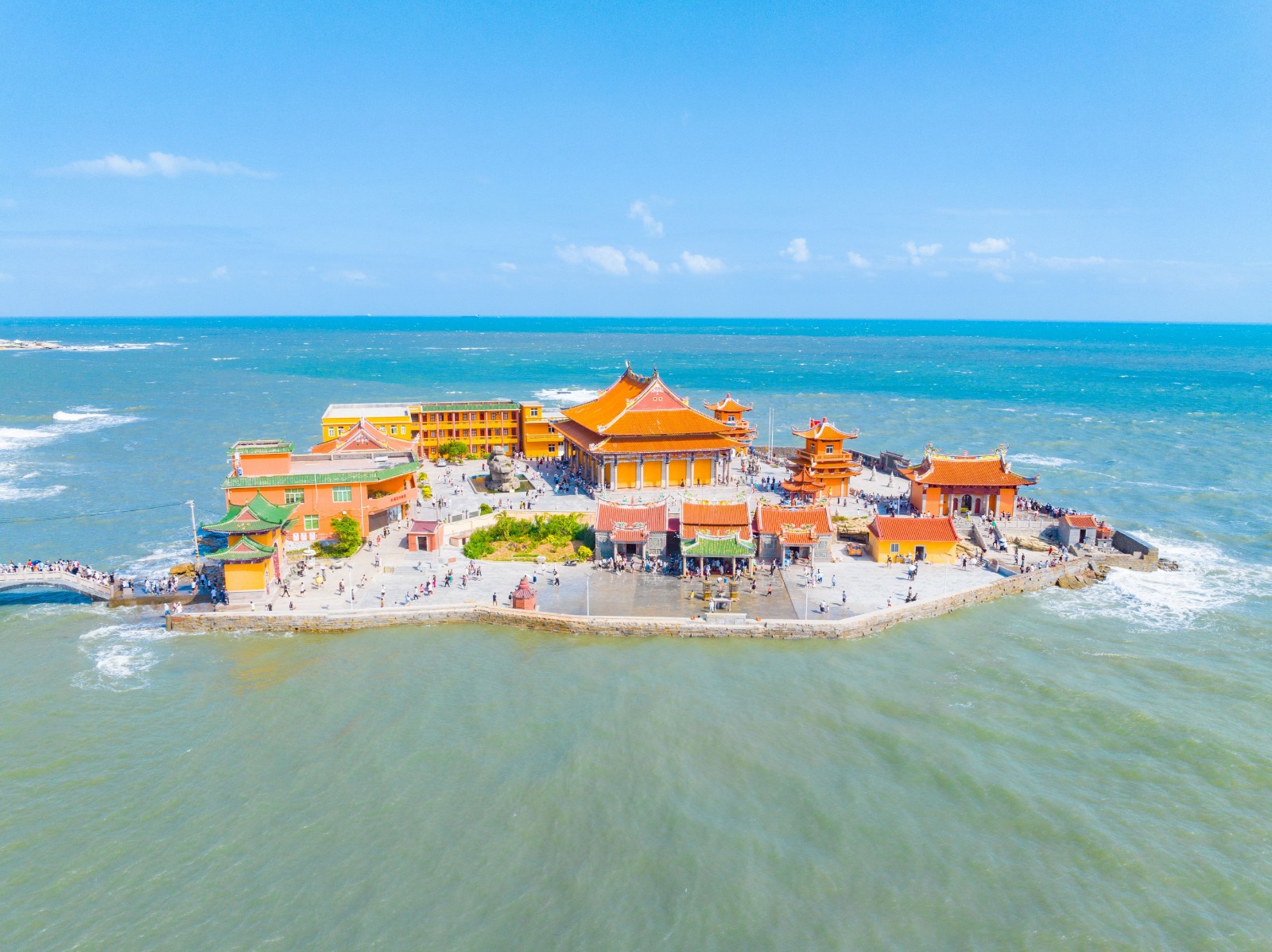 Luojia-Temple3