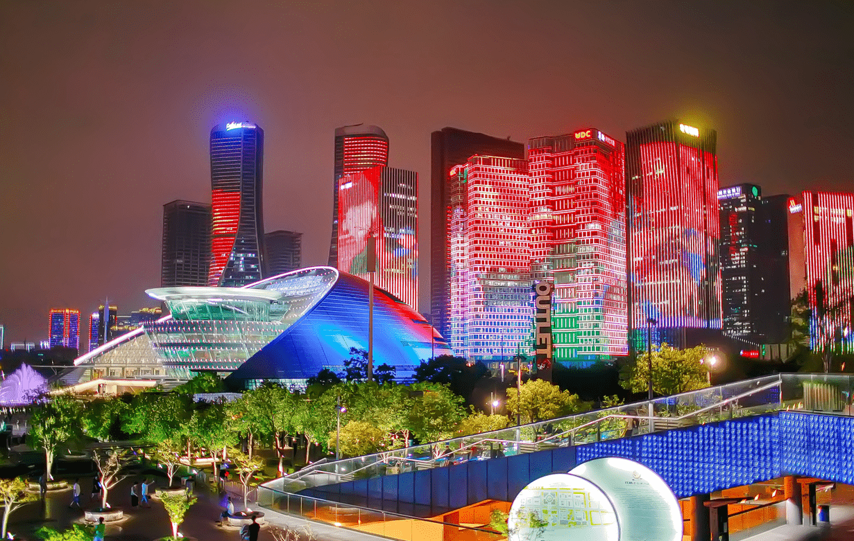 Qianjiang-New-City-Light-Show3