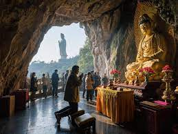 Guanyin-Cave2