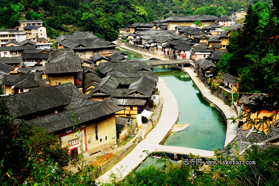Taxia-village3