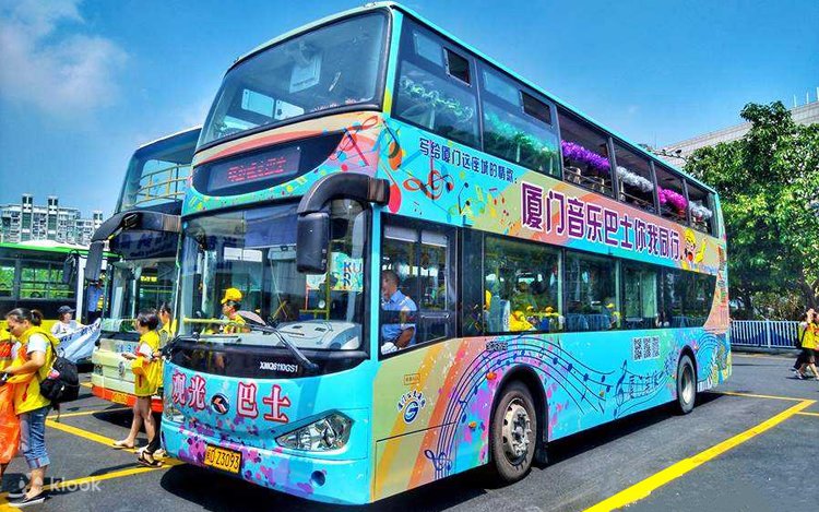 Round-Island-Tourist-Sightseeing-Bus