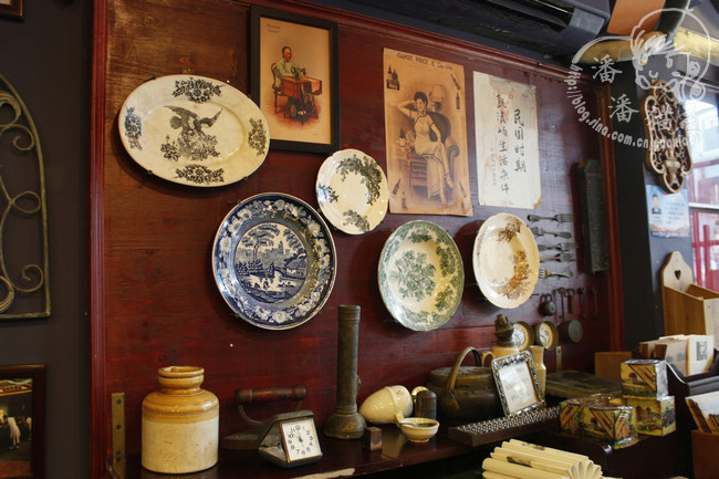 Miss-Zhao's-Store2