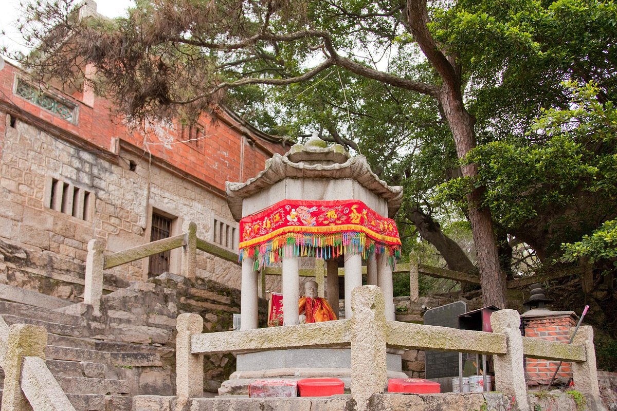 Caoyan-Temple2