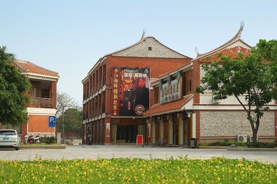 Zhenwu-Temple-Food-Plaza