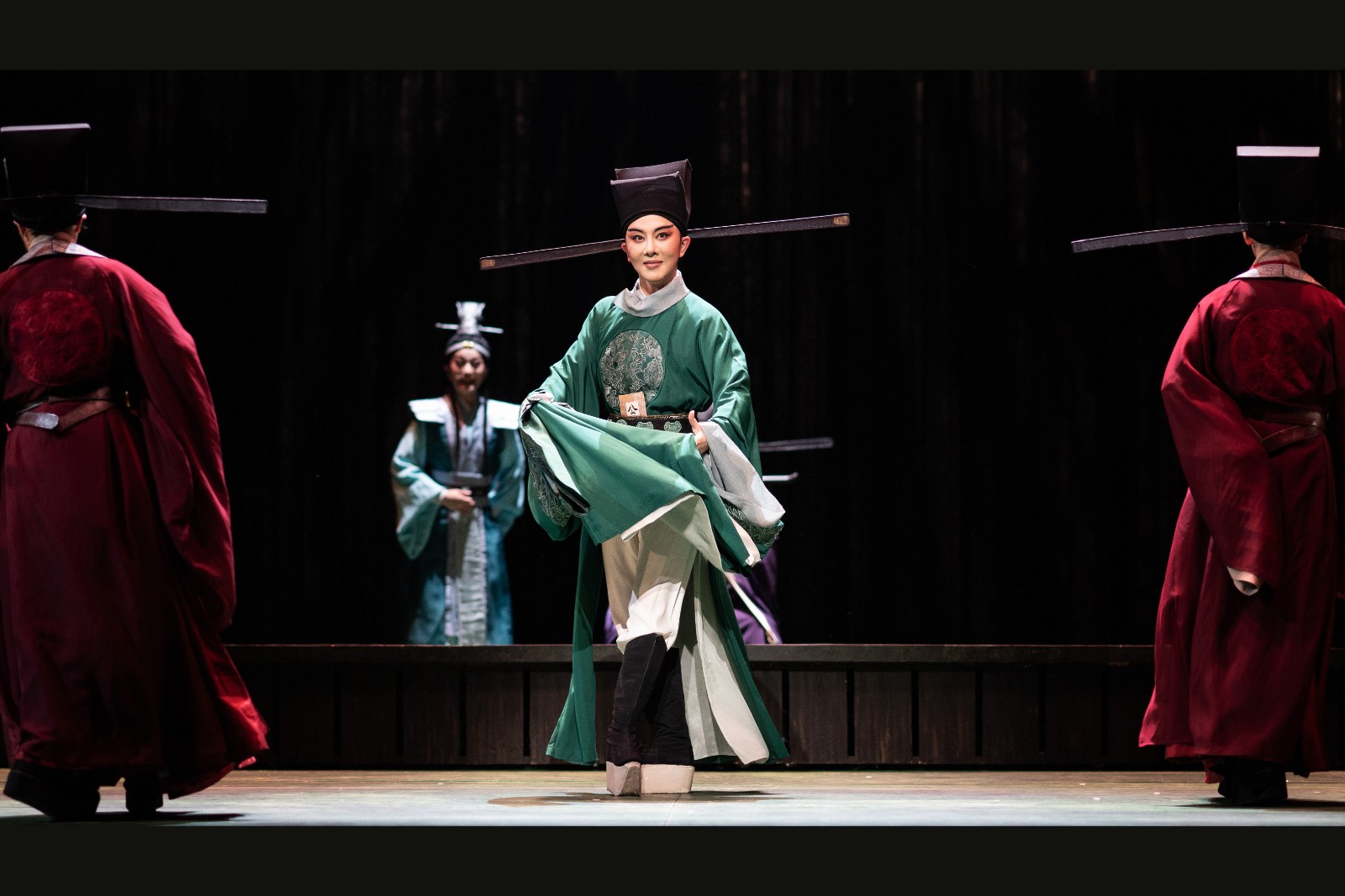Zhejiang-Xiaobaihua-Yue-Opera-Theater