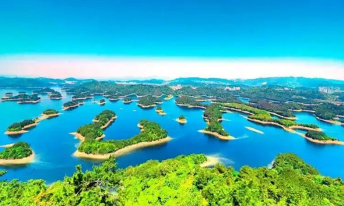 Qiandao-Lake-1