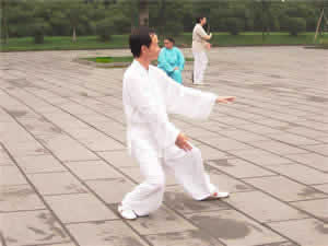 Hangzhou Half Day Morning Exercise and Guided Tour