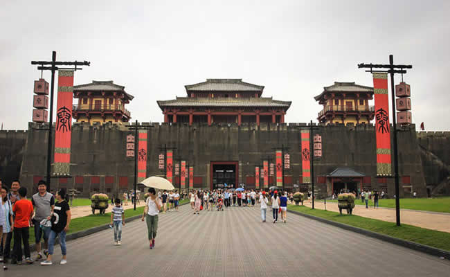 Hengdian World Studio Day Tour From Hangzhou