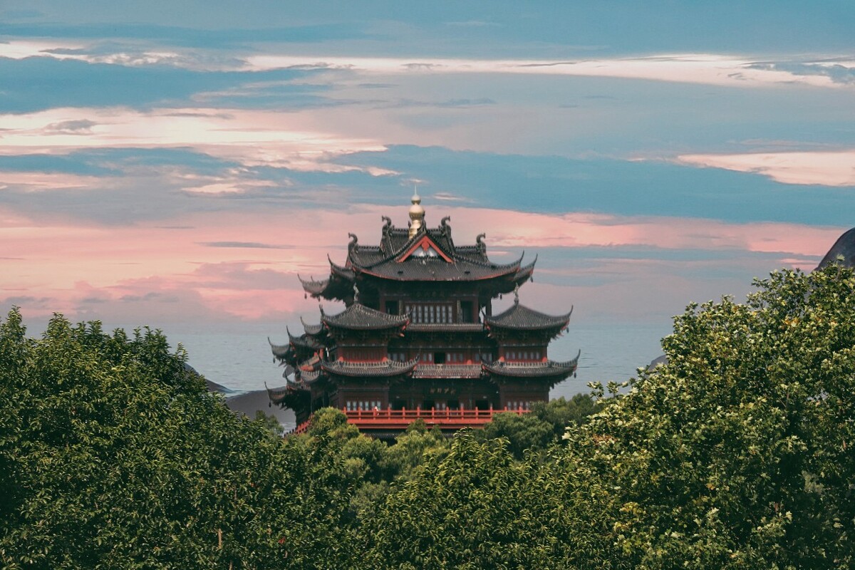 Chenghuang-Pavilion-Hangzhou