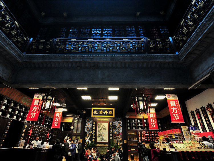 Huqingyutang-Chinese-Medicine-Museum-Hangzhou