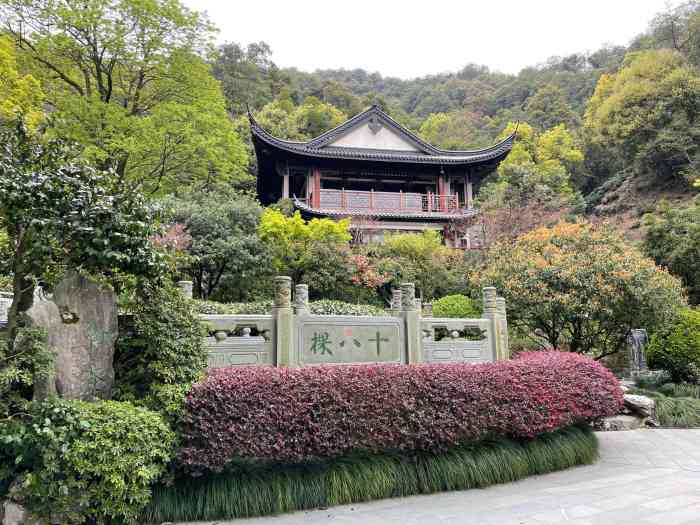 Longjing-Imperial-Tea-Garden