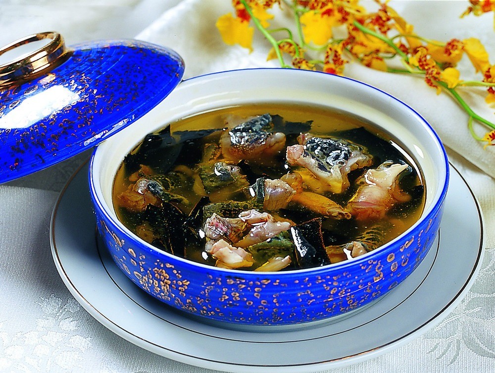 Huangshan-Steamed-Chicken