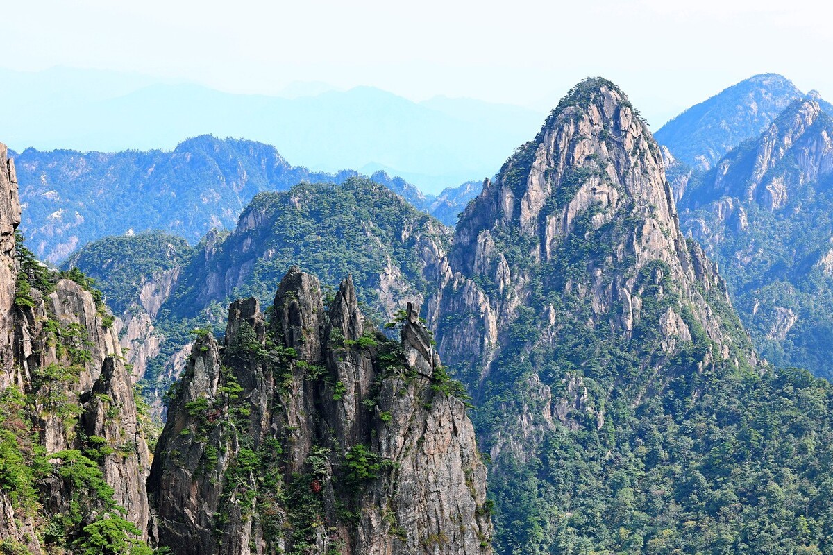 Brush-Pen-Peak-Huangshan