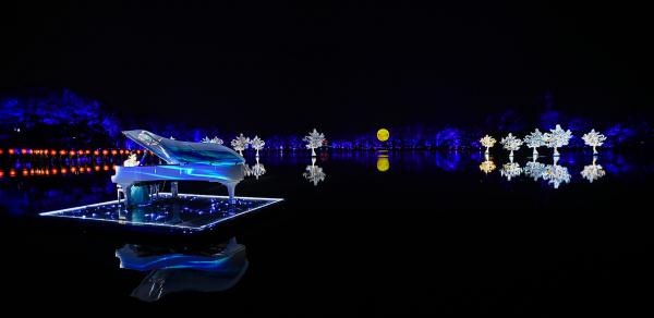Chasing-the-Moon-with-Colorful-Clouds Chasing-the-Moon-with-Colorful-Clouds