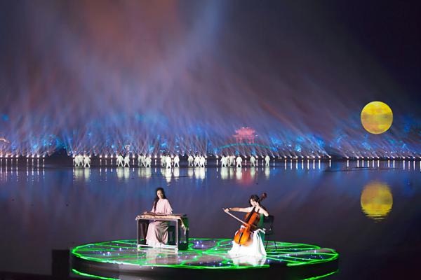 High-Mountains-and-Flowing-Water High-Mountains-and-Flowing-Water