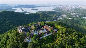 Clouds-Scurrying-over-Jade-Emperor-Hill Clouds-Scurrying-over-Jade-Emperor-Hill